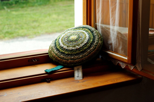 Jarní meditační polštář, taburet