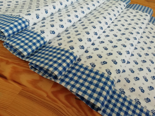 Napron modré kvítí — foto 1
