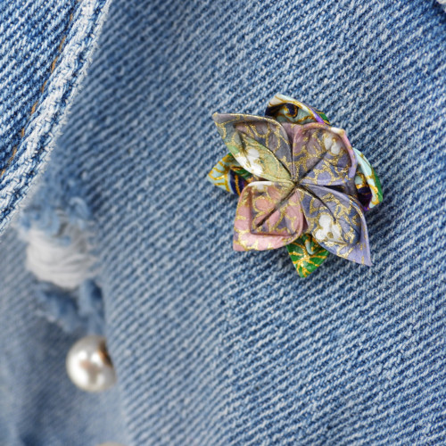 Lotus - origami brož — foto 1