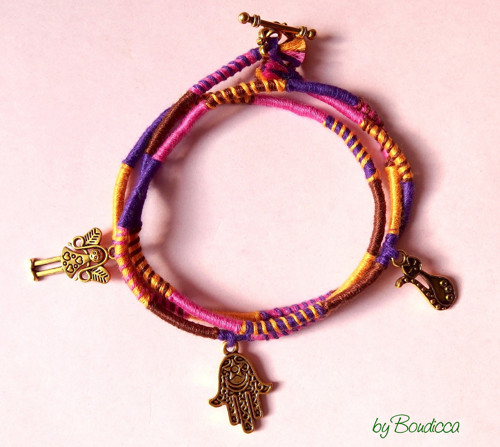 Khamsa! indiánský náramek s amulety — foto 1