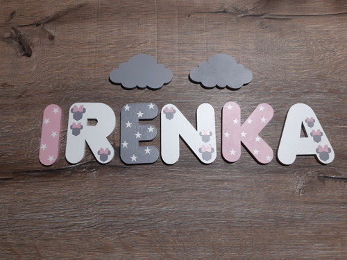 Dřevěná malovaná písmenka 15 cm