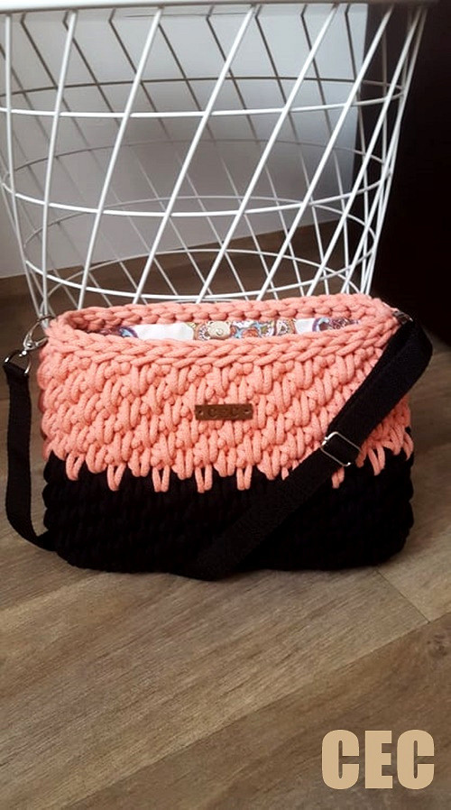Meruňková - Crossbody No.5 — foto 1