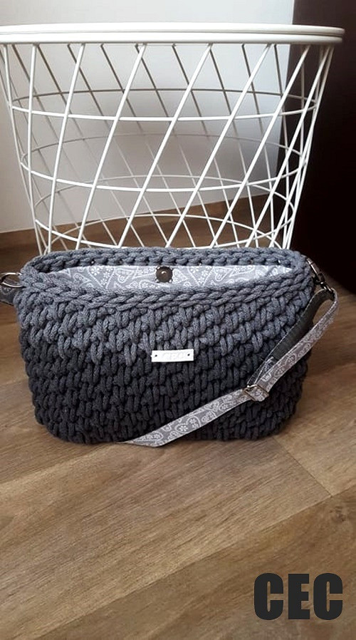 Šedá - Crossbody No.7 — foto 1