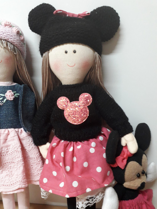 Holčička Minie — foto 1