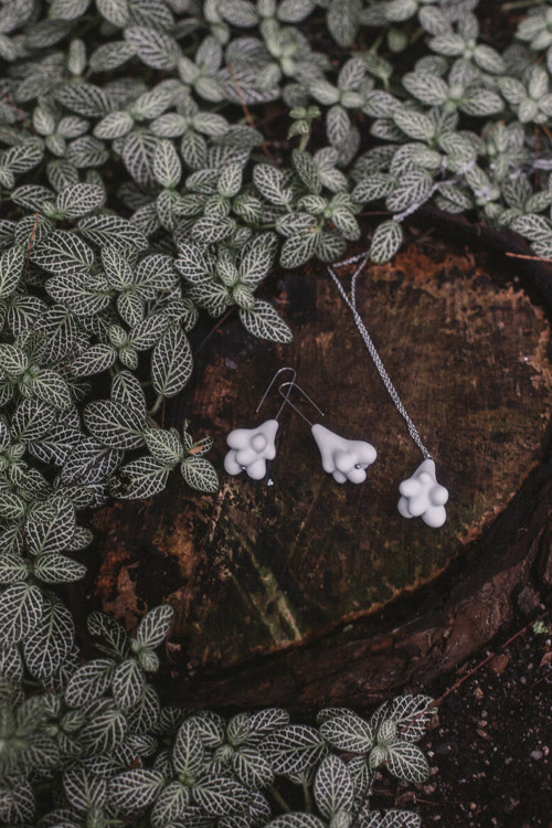 Porcelánové náušnice Amoeba (améba)