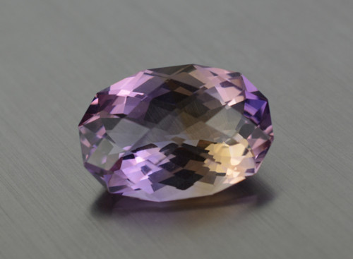 AMETRINE přírodní 23 x 16 mm ovál 21,9 ct