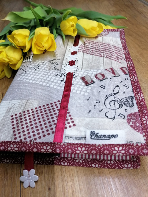 Obal na knihu - LOVE