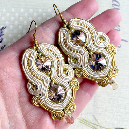 Soutache náušnice "Gold and Peach"