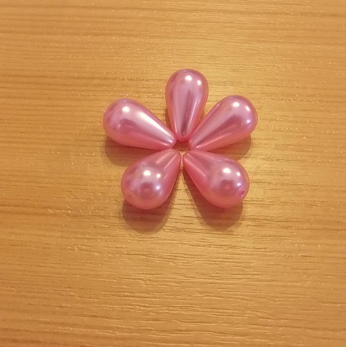 Voskované kapky - 10 x 17 mm