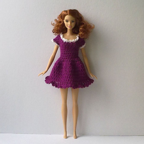 Oblečky pro Barbie - šaty — foto 1