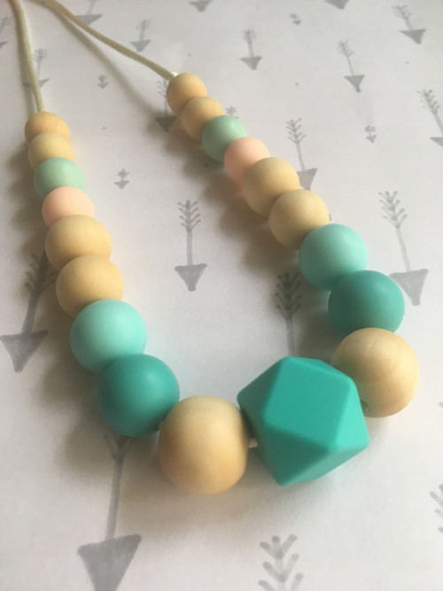 Kousací korále Amo turquoise — foto 1