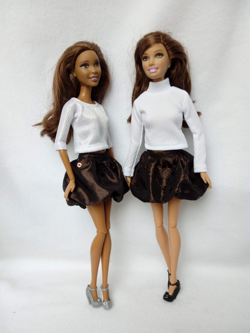 Sukýnka pro Barbie — foto 1