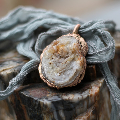 Pokovený chalcedon — foto 1