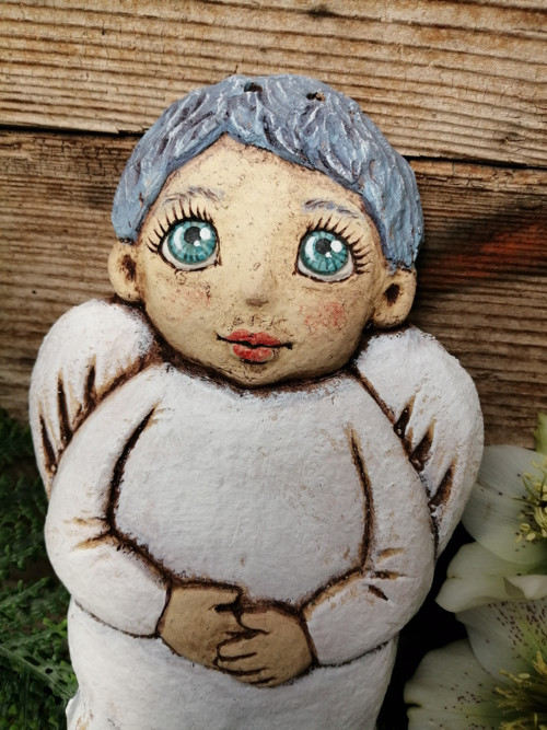Andílek buclatý , reliéf — foto 1