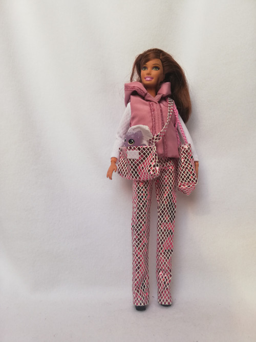 Barbie jde nakupovat — foto 1