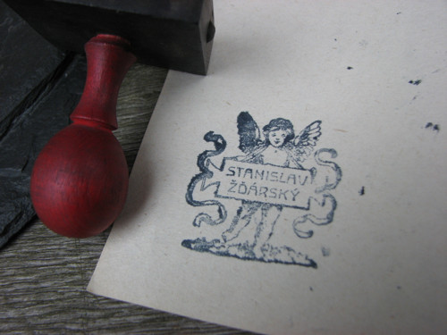 Knihy andělské...razítko, ex libris