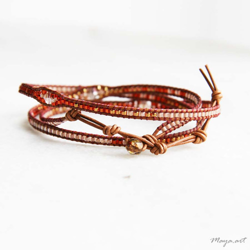 Zlatohnědý trojitý náramek WEAVED BRACELET