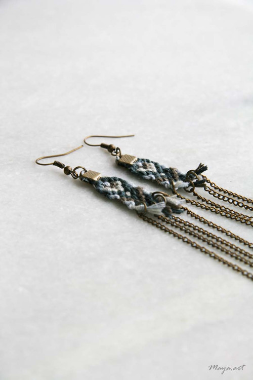 Modrohnědé náušnice MACRAMÉ EARRINGS