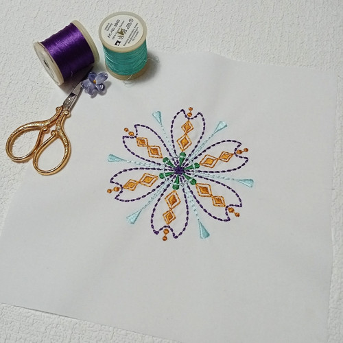 Vyšívaná mandala POSLEDNÍ KUS