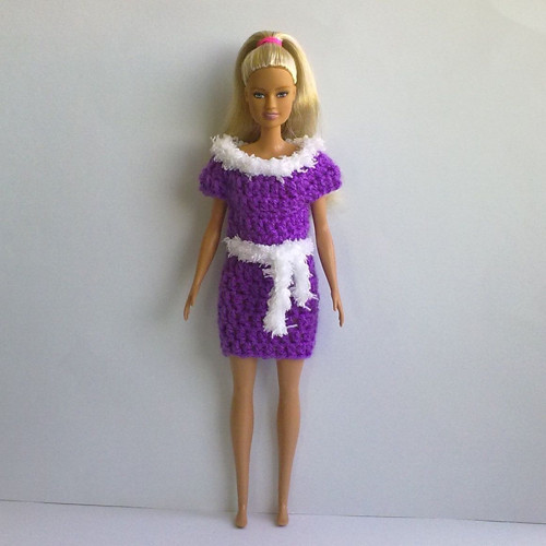 Oblečky pro Barbie - šaty — foto 1