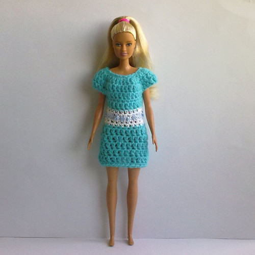 Oblečky pro Barbie - šaty — foto 1