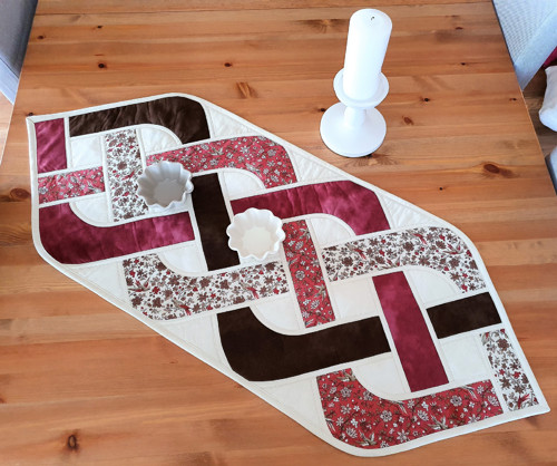 Štola proplétaná 106 x 43 cm