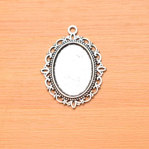 Přívěsek - lůžko - 25x18mm - starostříbro