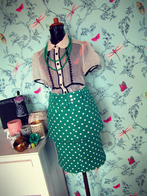 Sukně Pin-up green&dots — foto 1