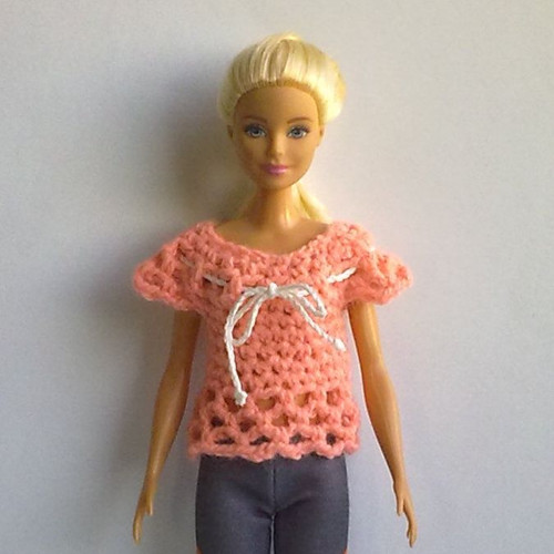Oblečky pro Barbie - tričko — foto 1