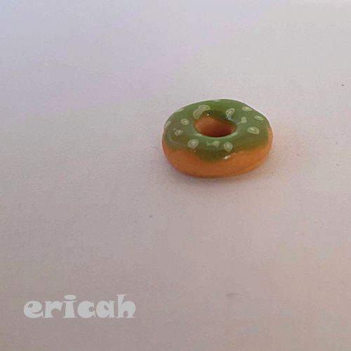 Donut malý zelený (1 ks) — foto 1