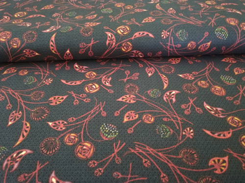 Metráž,květy na tm.podkladu