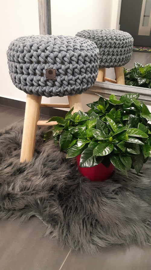 Ocelová stolička — foto 1