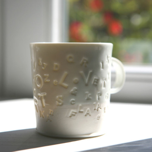 Prosvítavý s písmenky (porcelán) — foto 1