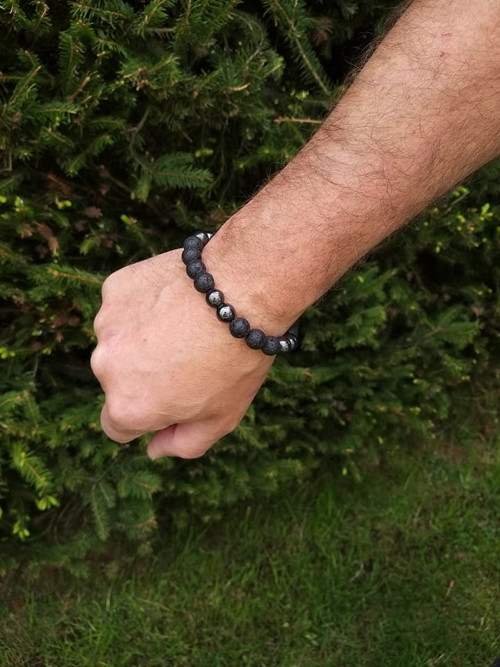 Pánský náramek z lávy s hematitem