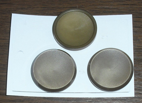 3x starožitné KNOFLÍKY, velké, matné