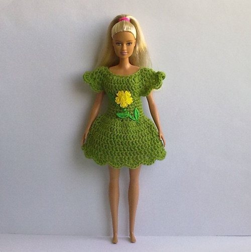 Oblečky pro Barbie - šaty — foto 1