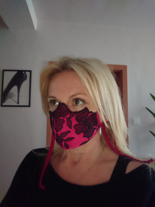 Stylová krajková rouška — foto 1