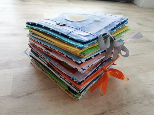 Mega quiet book 40 stran! — foto 1