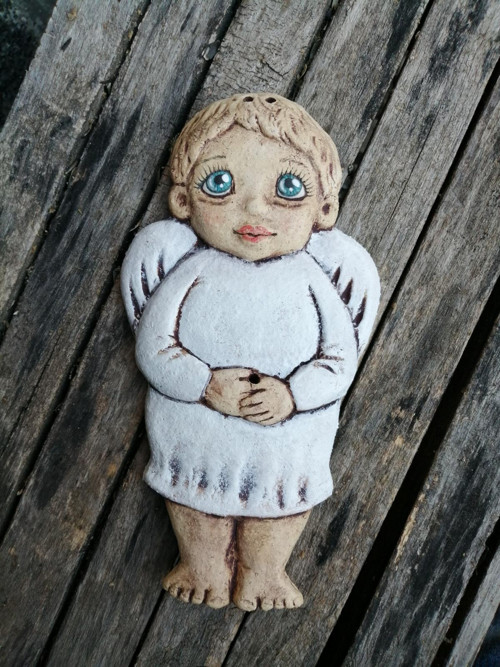 Andílek buclatý , reliéf — foto 1