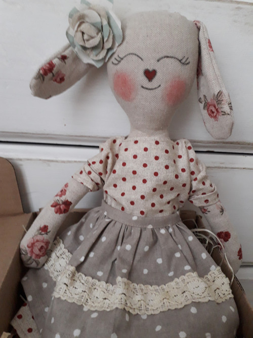 Zajíčková slečna 3 — foto 1