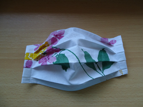Zdravotní rouška 21cm (viz. foto) 06