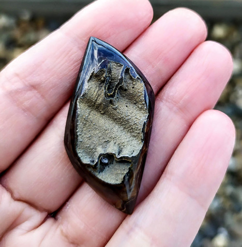 Simbircitová geoda, ID 707, 43x21 mm