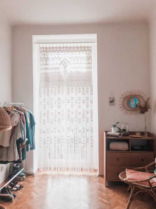 Macramé záclona, Ručně drhaná záclona,