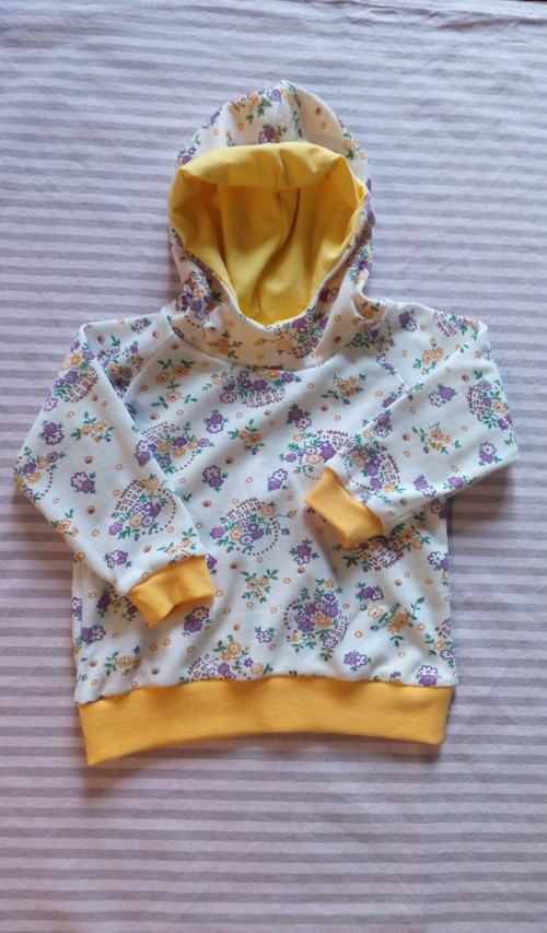 Mikina vel. 82 — foto 1