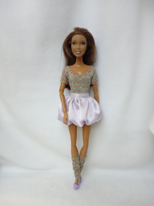 Sukýnka pro Barbie — foto 1