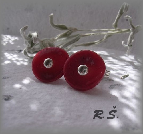 KORÁLOVĚ PLACIČKY ...střed poklicka 3 mm .. PUZETY