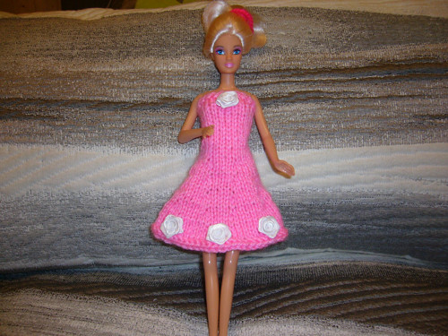 Barbie - růžové šatičky
