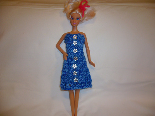 Barbie - modré šatičky — foto 1