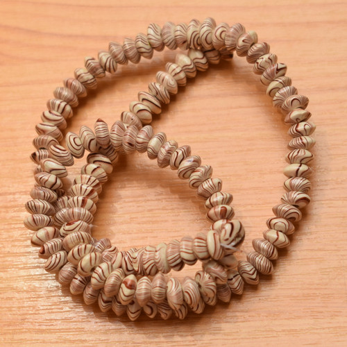 Dřevěné korálky - 8mm - 10 kusů