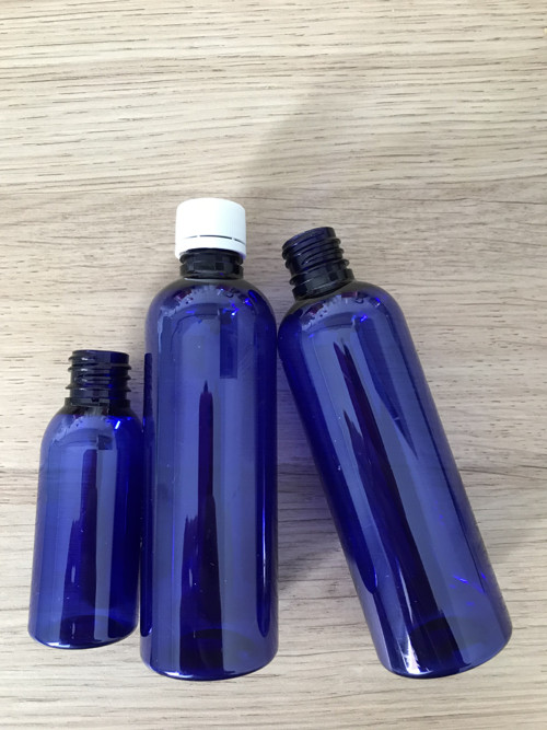 LAHVIČKA PET MODRÁ 100 ML ZÁVIT 18 MM s uzávěrem